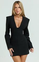 Zyla Mini Dress Wide Shoulder Sweetheart Neck Fitted Dress in Black