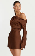 Sienna Mini Dress Tipped Shoulder Long Sleeve Dress in Chocolate