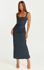 Benita Midi Dress Scoop Neck Ruched Fitted Dress in Navy