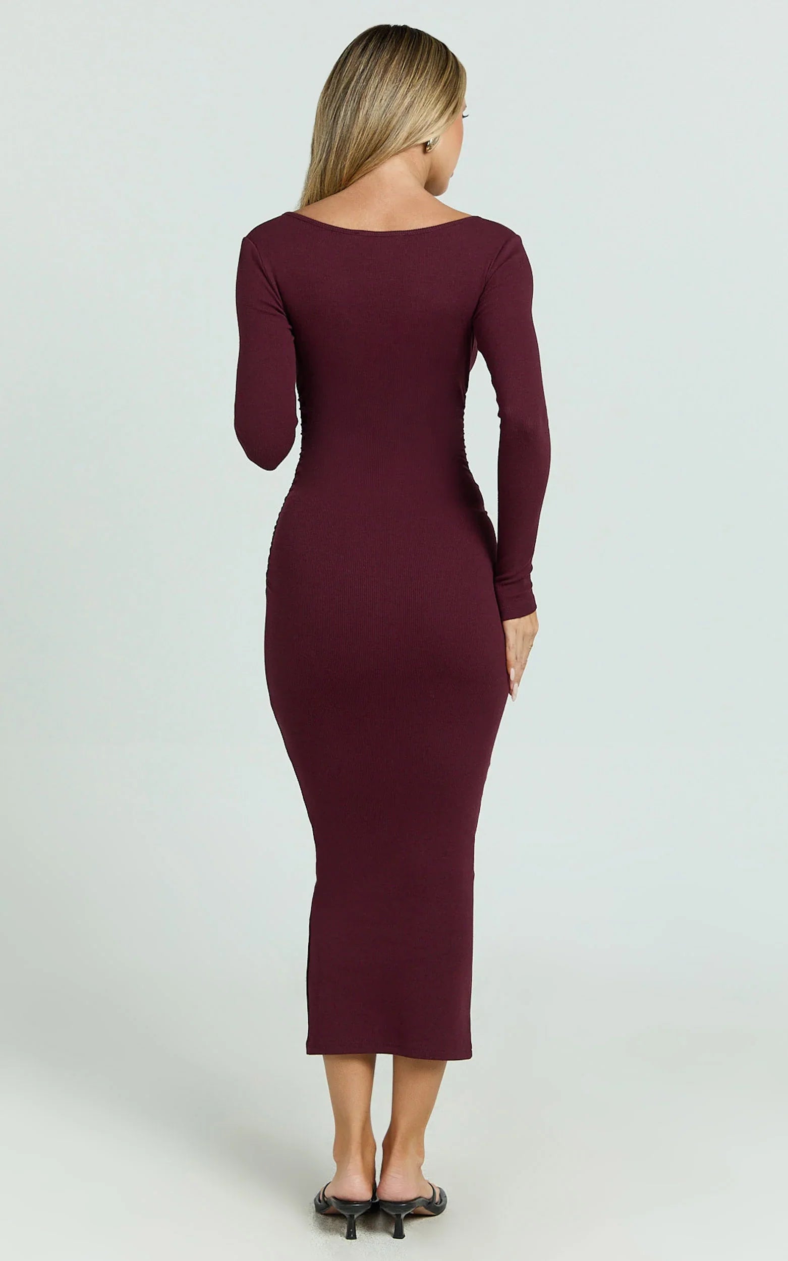 Lucy Midi Dress Ribbed Side Ruched Bodycon Dress in Wine