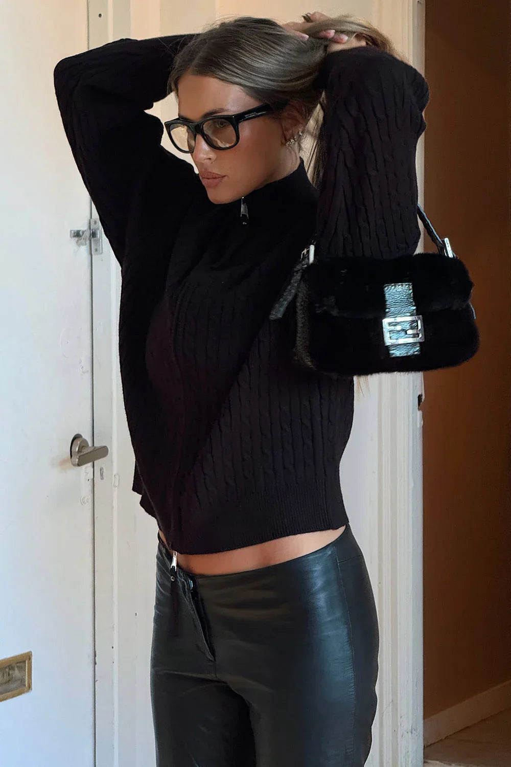 Bea Cloud Knit Zip Up Sweater Black
