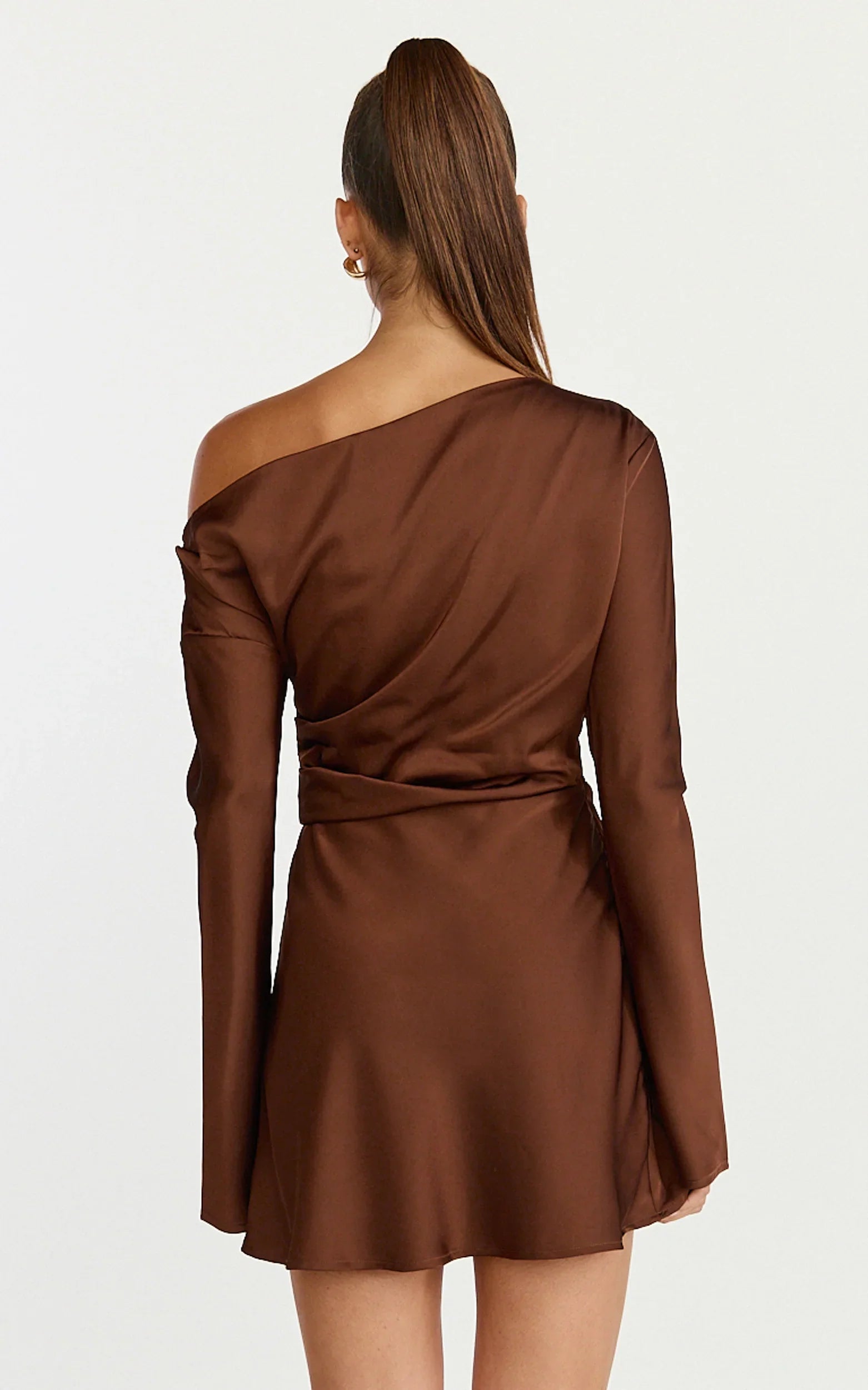 Sienna Mini Dress Tipped Shoulder Long Sleeve Dress in Chocolate