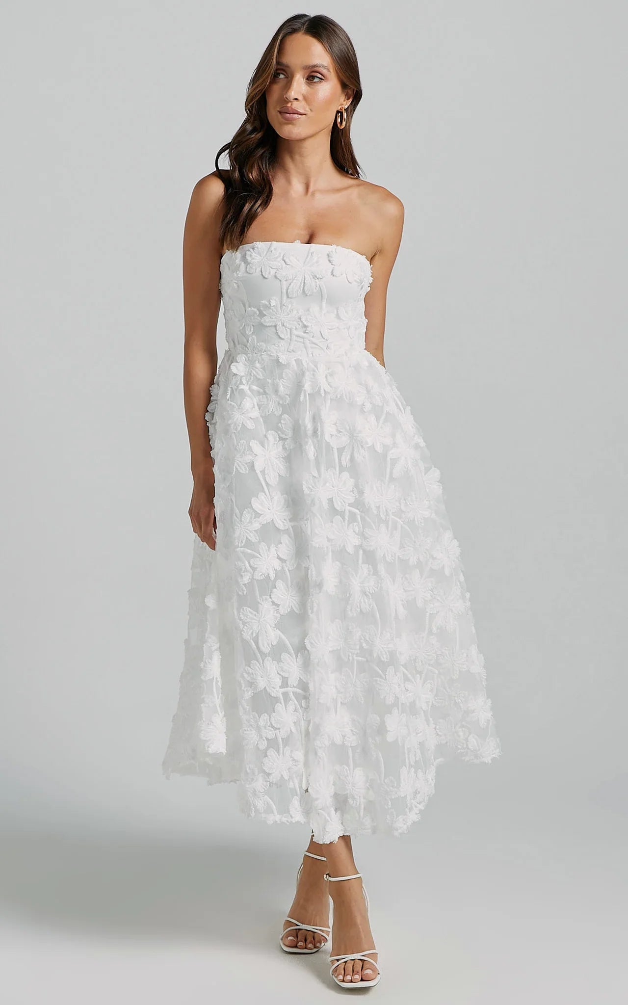 Rheiva Midi Dress Strapless 3D Embroidery Midi Dress in White