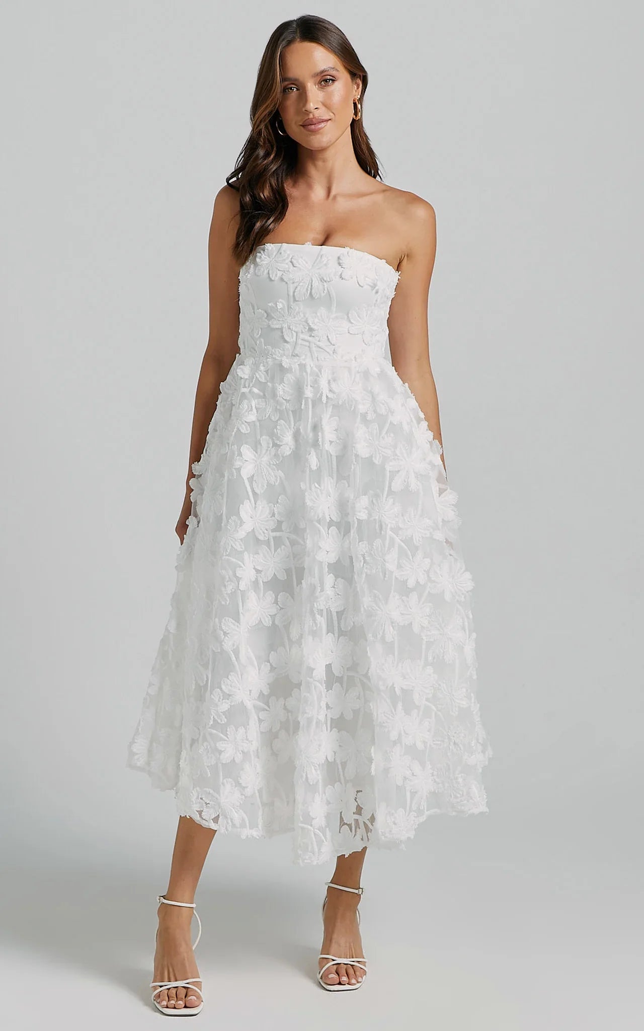 Rheiva Midi Dress Strapless 3D Embroidery Midi Dress in White
