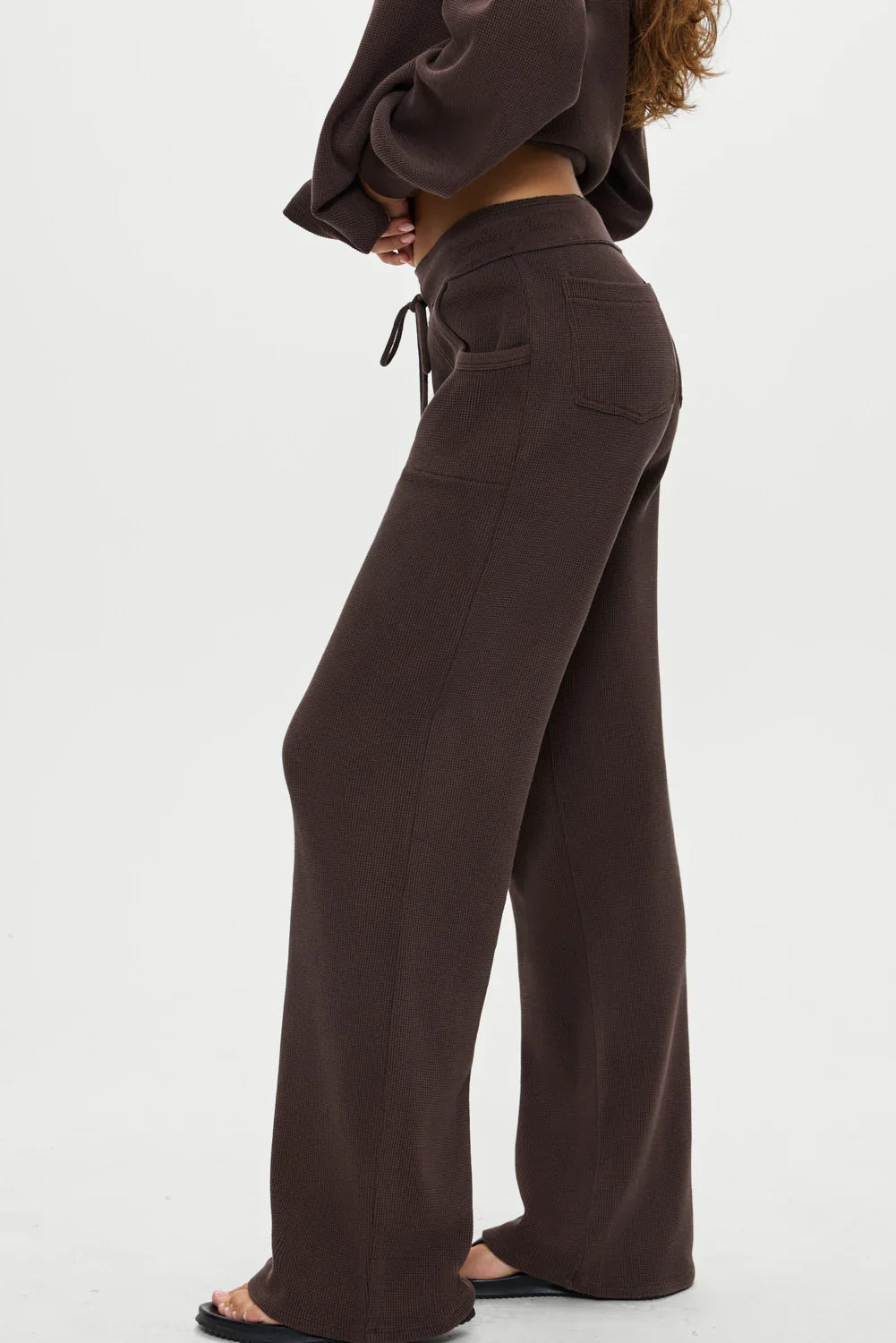 Emma Thermal Low Rise Pants Walnut