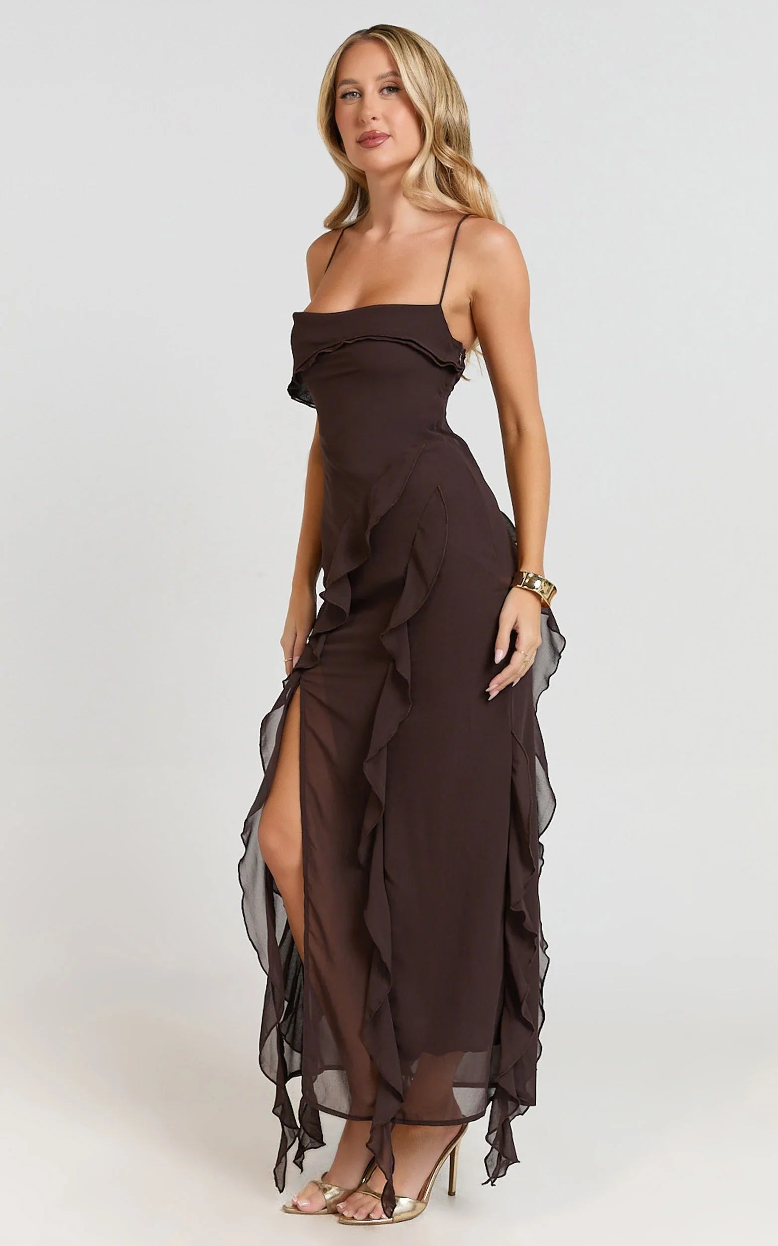 Connie Midi Dress Ruffle Detail Dress in Chocolate