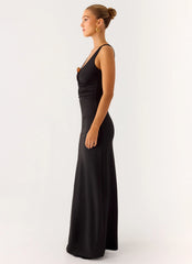 Weightless Maxi Dress Black